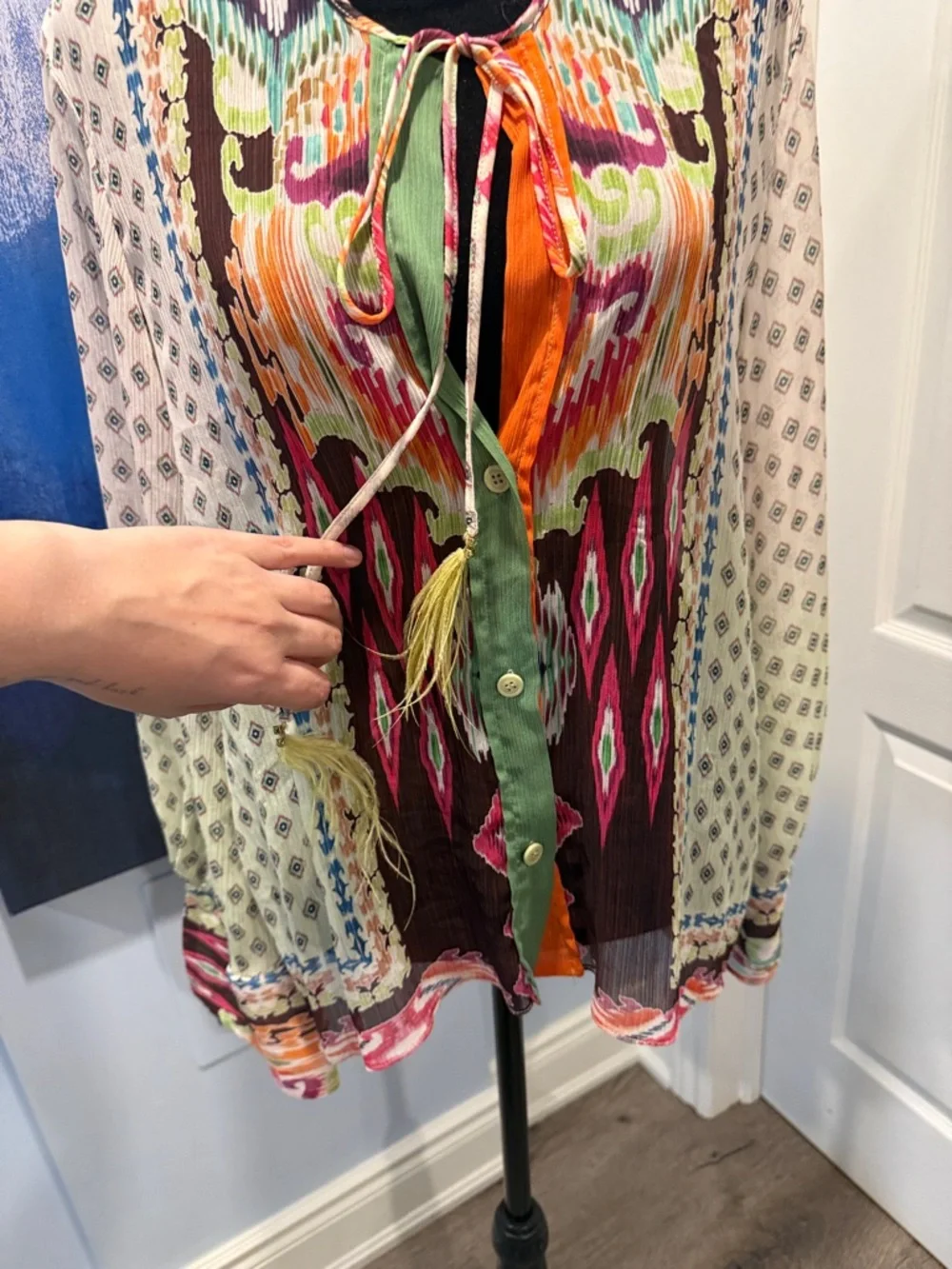 Zara Multicolor Tie-Neck Printed Blouse - Picture 4 of 10